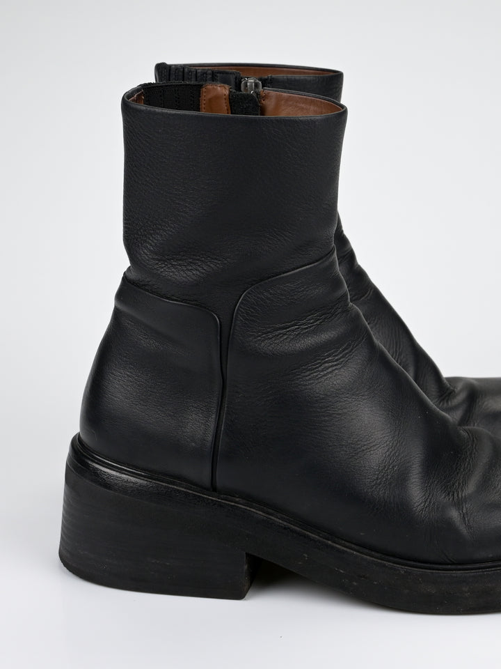 Facciata Square Toe Boots