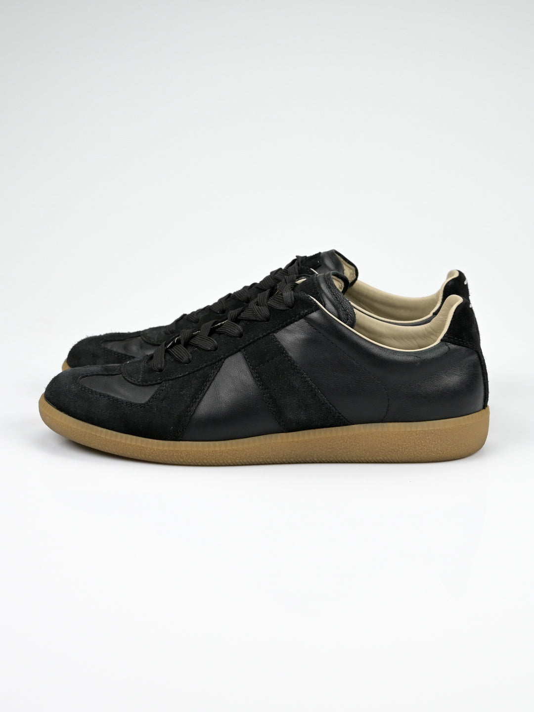 Replica GAT Leather Sneakers