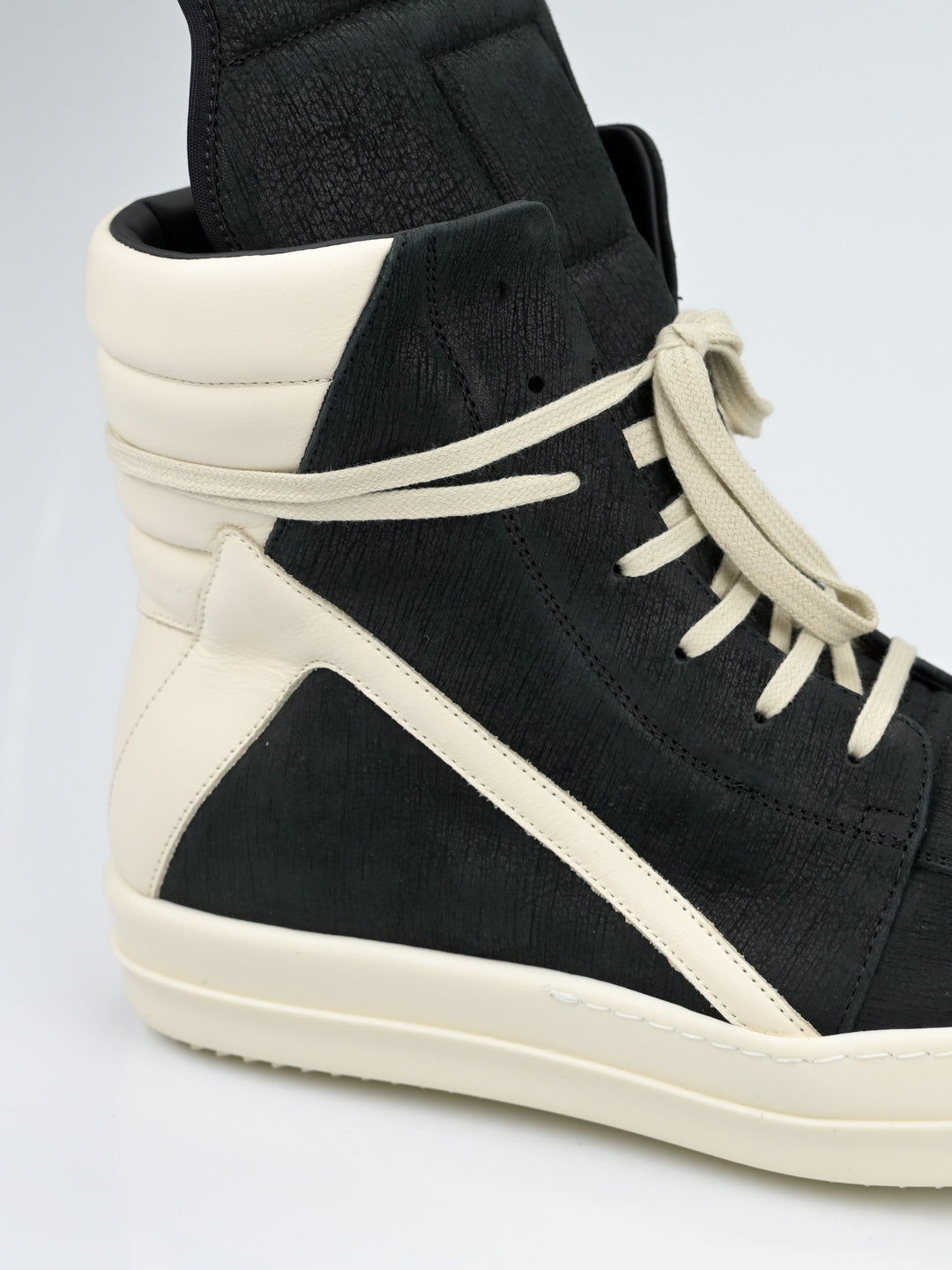 Textured Leather Geobaskets