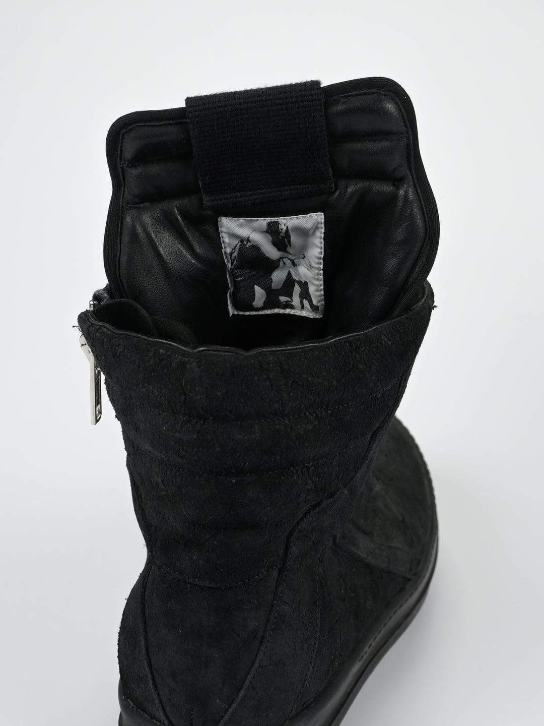 Blistered Suede Black Geobaskets