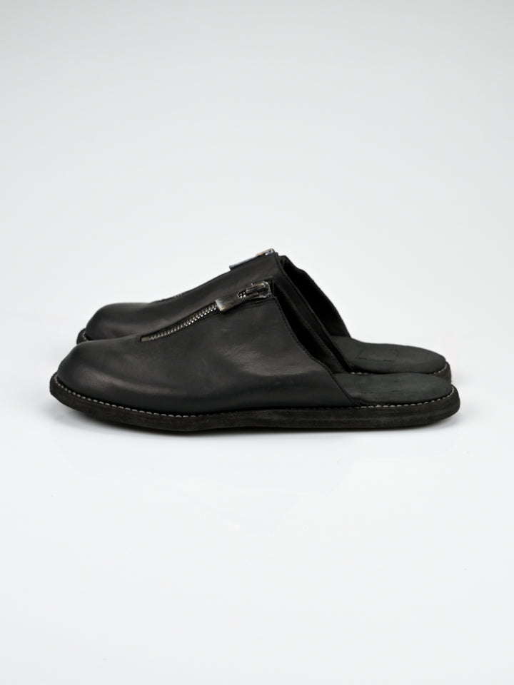 Front Zip Calf Leather Full Grain Slipper