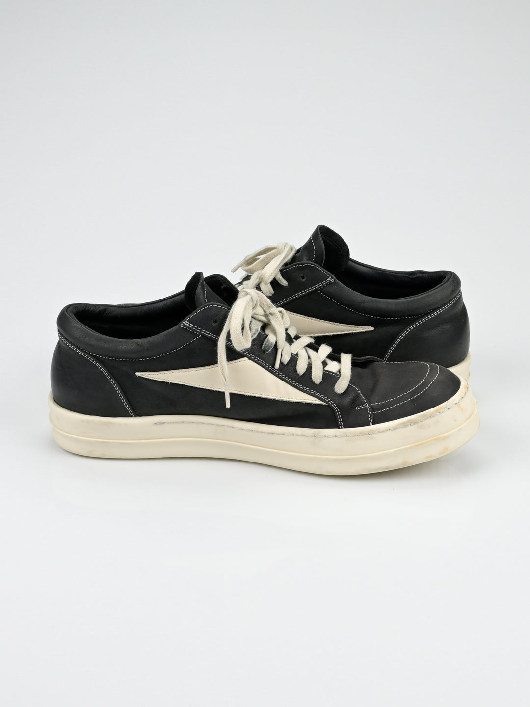 Vintage "Vans" Sneakers