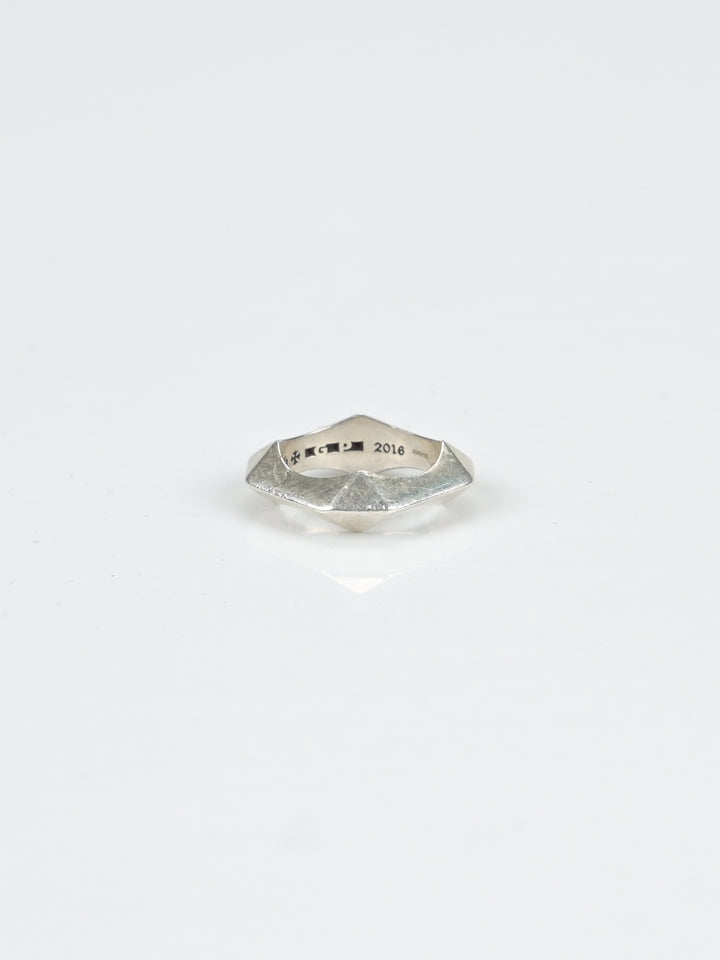 EXCLUSIVE "Futuristic" Ring