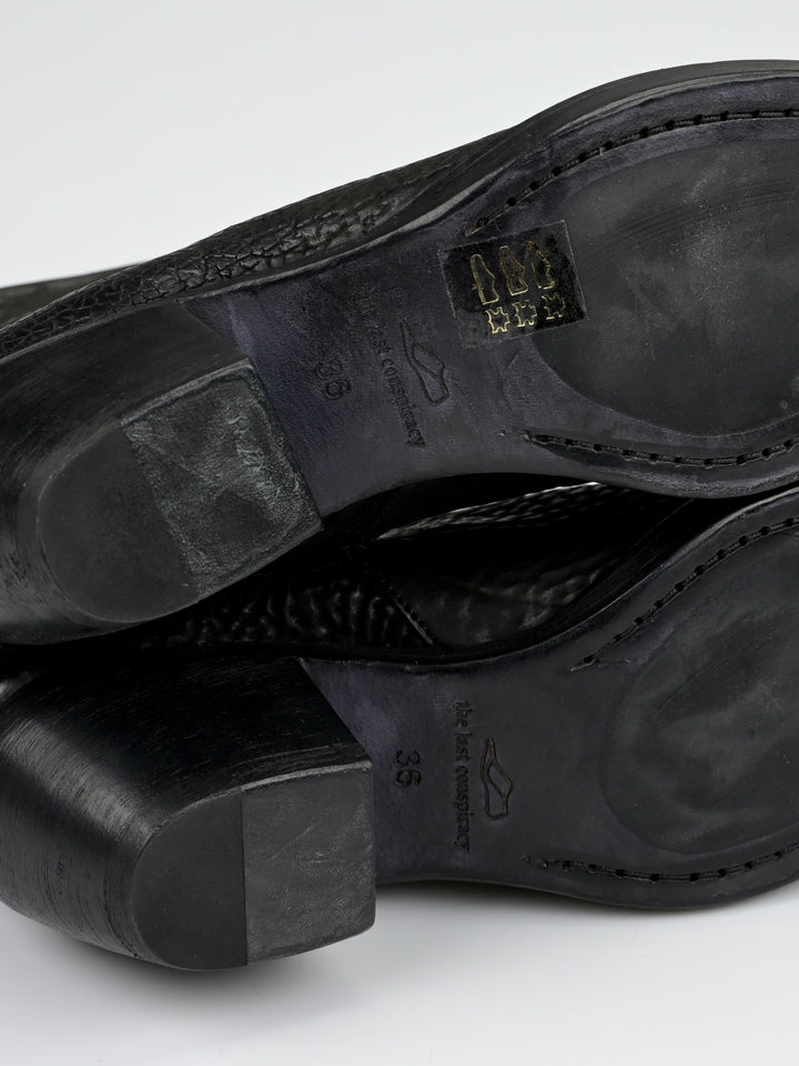 Staple Spine Grained Leather Ankle Boots