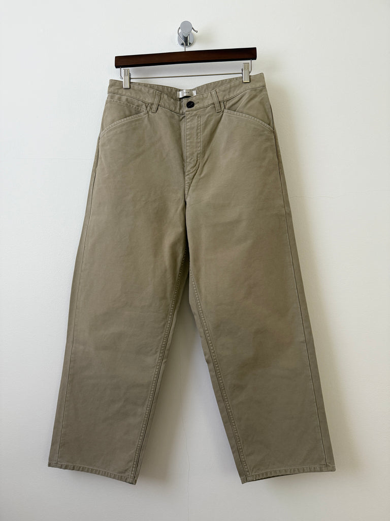 VUJA DÉ ANDRÉ SUNFADED CHINO PANTS André Sunfaded Chino Pants – KALMANDCOLLECTED