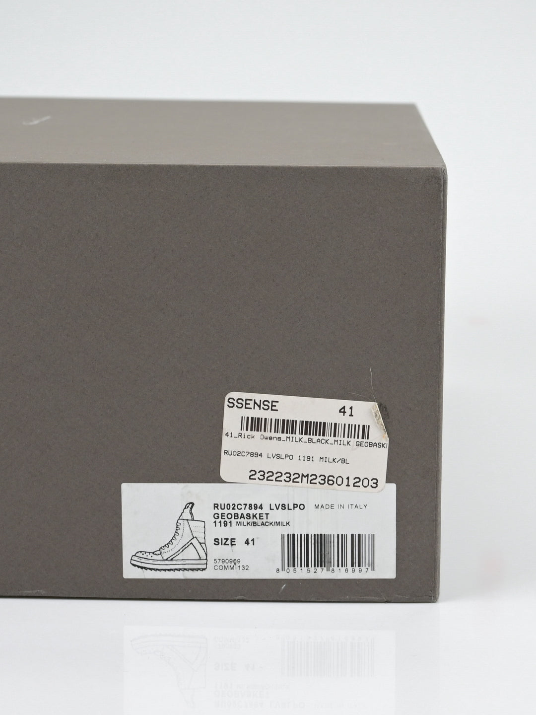 Suede Reverse Geobaskets