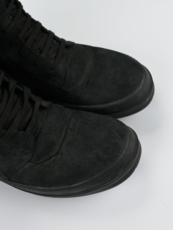 Blistered Suede Black Geobaskets