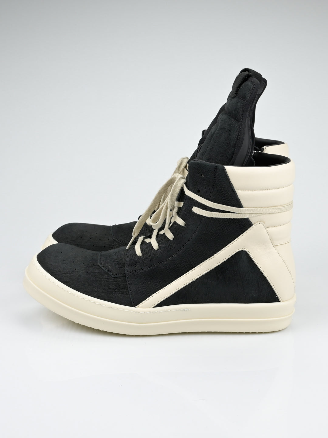 Textured Leather Geobaskets