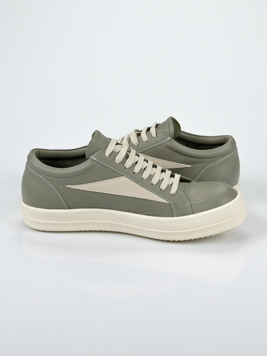 Hollywood Green Vintage Sneakers