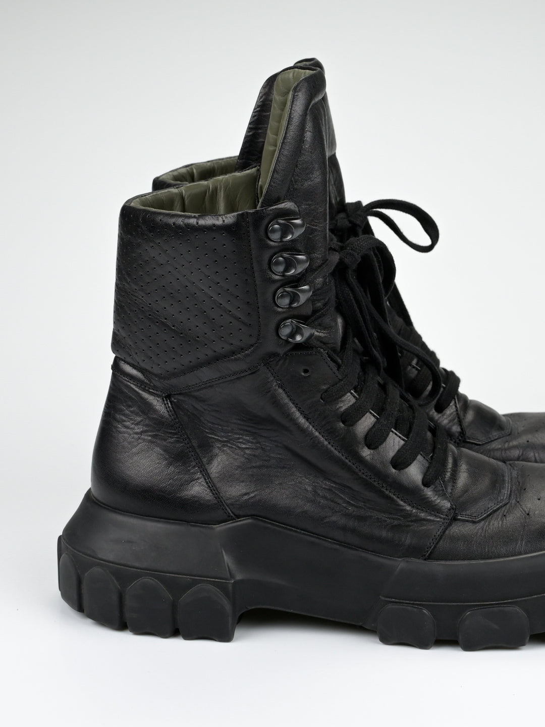 Blackout Tractor Boots