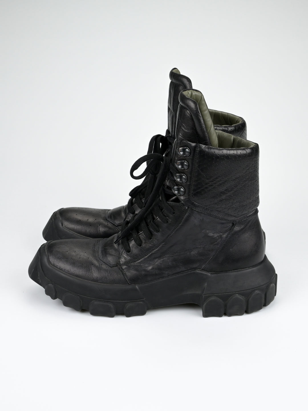 Blackout Tractor Boots