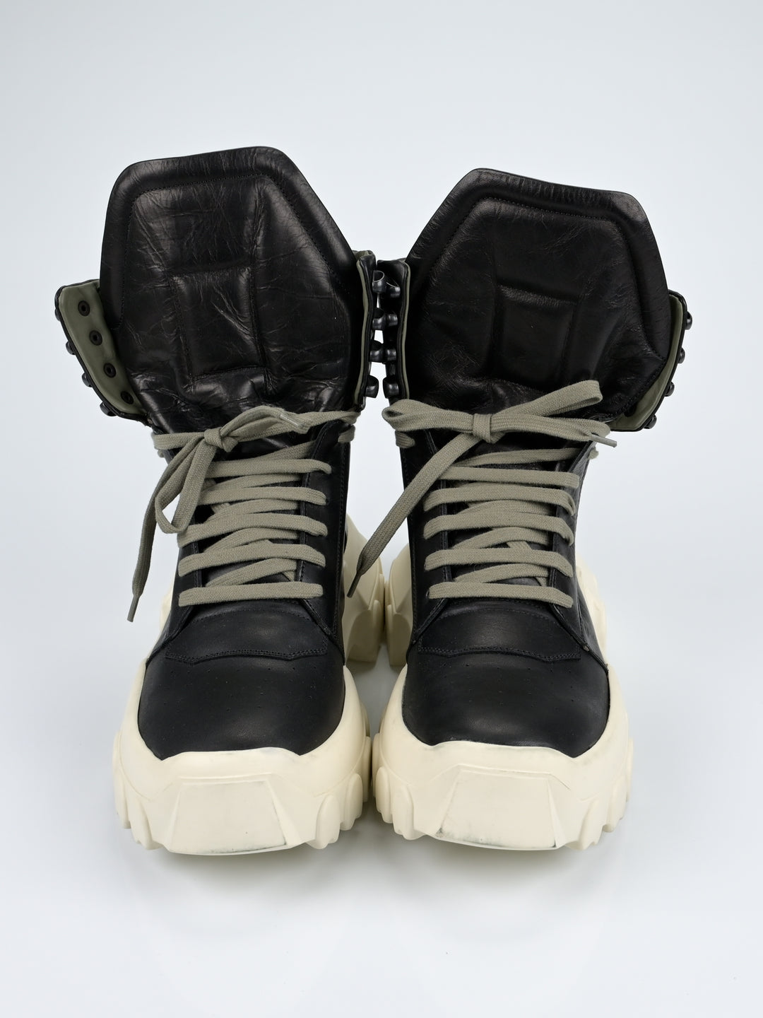 Tractor Boots Olive Interior