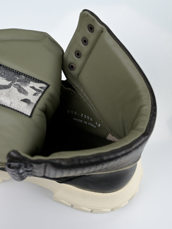 Tractor Boots Olive Interior