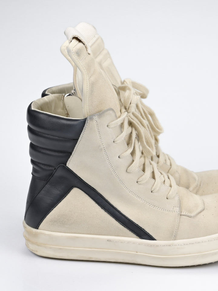 Suede Reverse Geobaskets