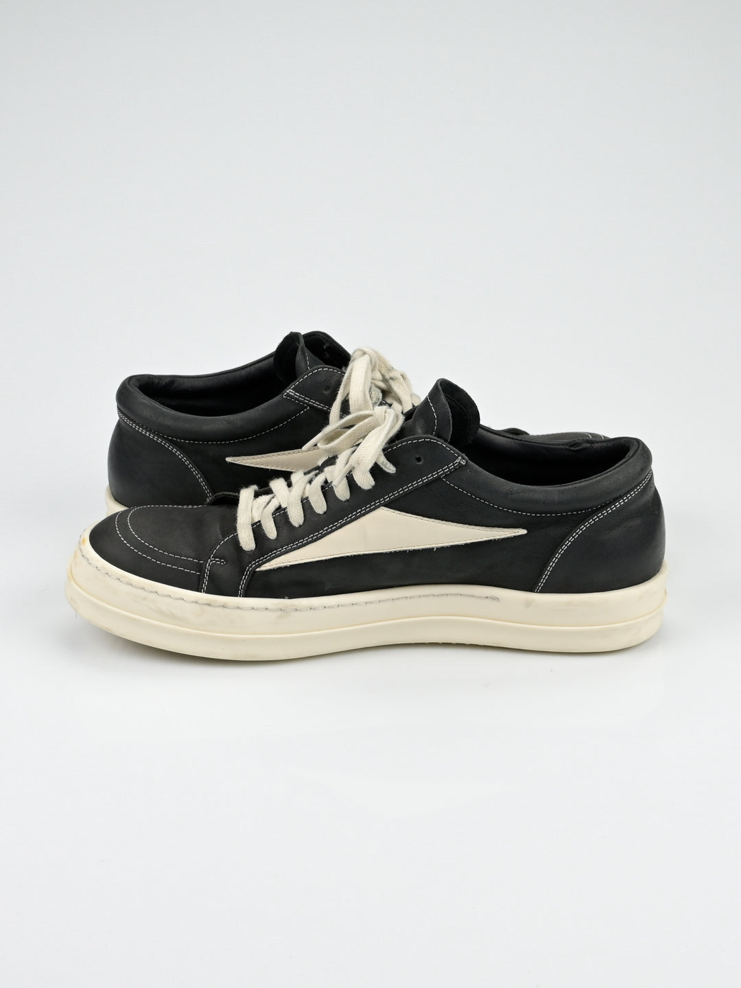 Vintage "Vans" Sneakers