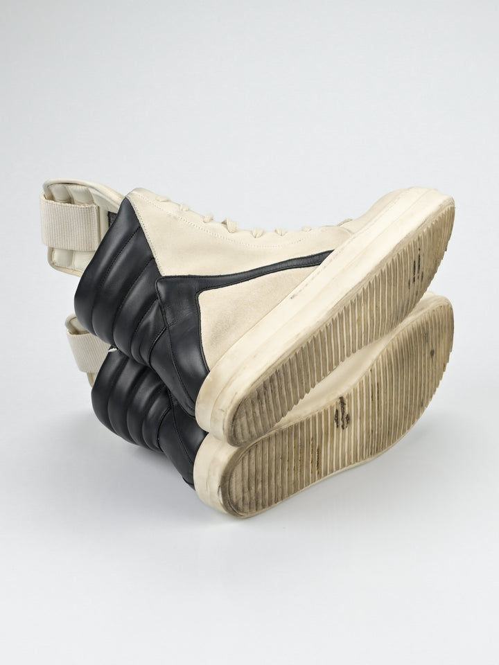 Suede Reverse Geobaskets