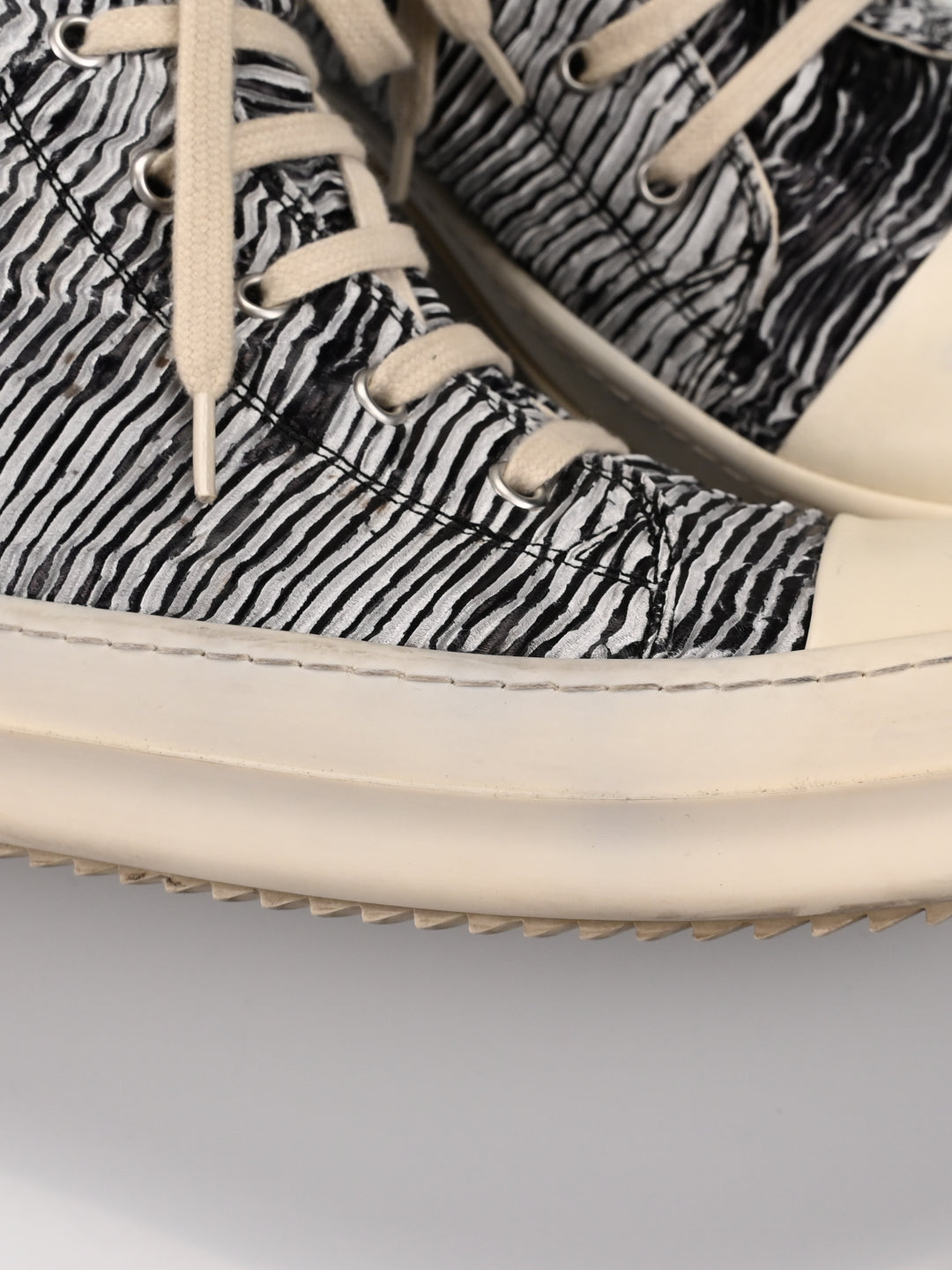 Zebra Ramones