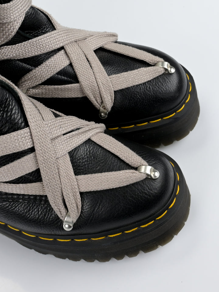 1460 Pentagram Jumbo Lace Boots