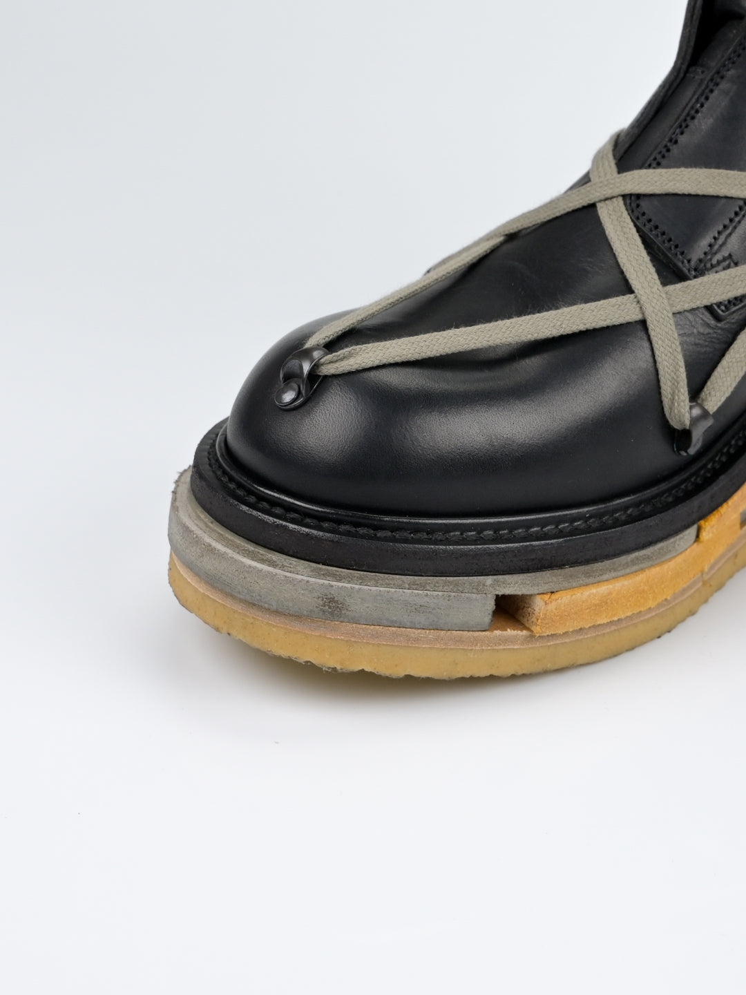 F/W 2017 'Glitter' Hexagram Creeper Boots Lego Sole