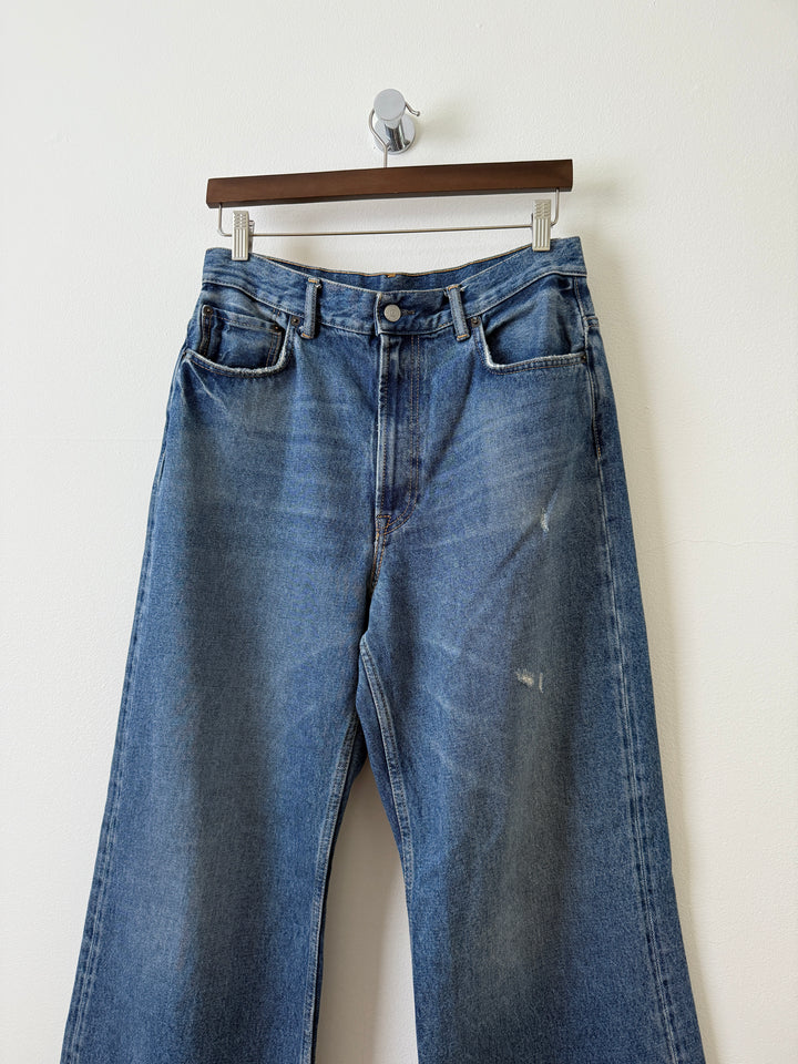 2022 Vintage Blue Jeans