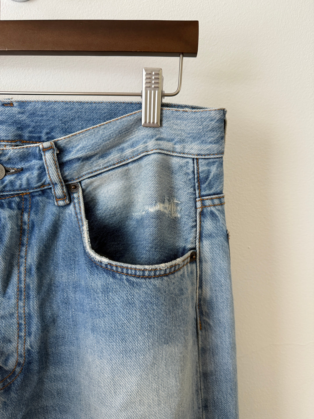 2021M Light Blue Vintage Jeans