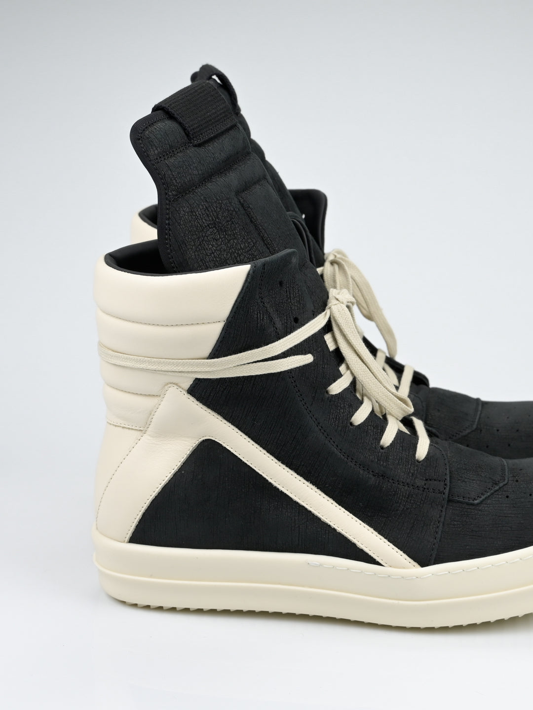 Textured Leather Geobaskets