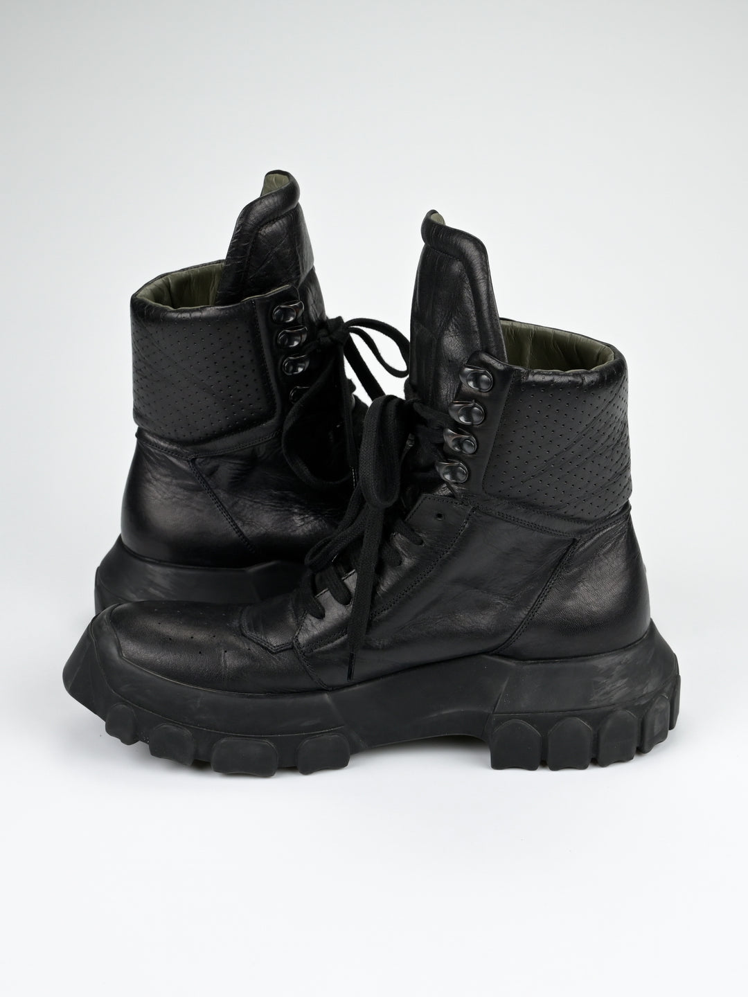 Blackout Tractor Boots