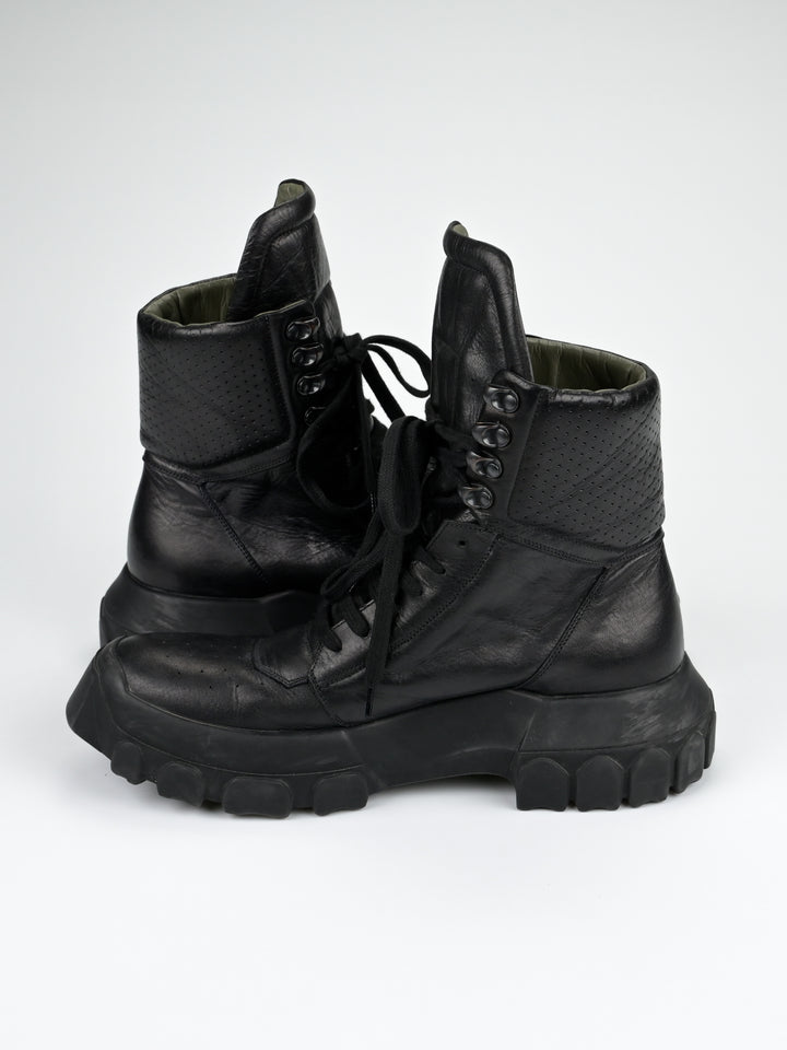 Blackout Tractor Boots