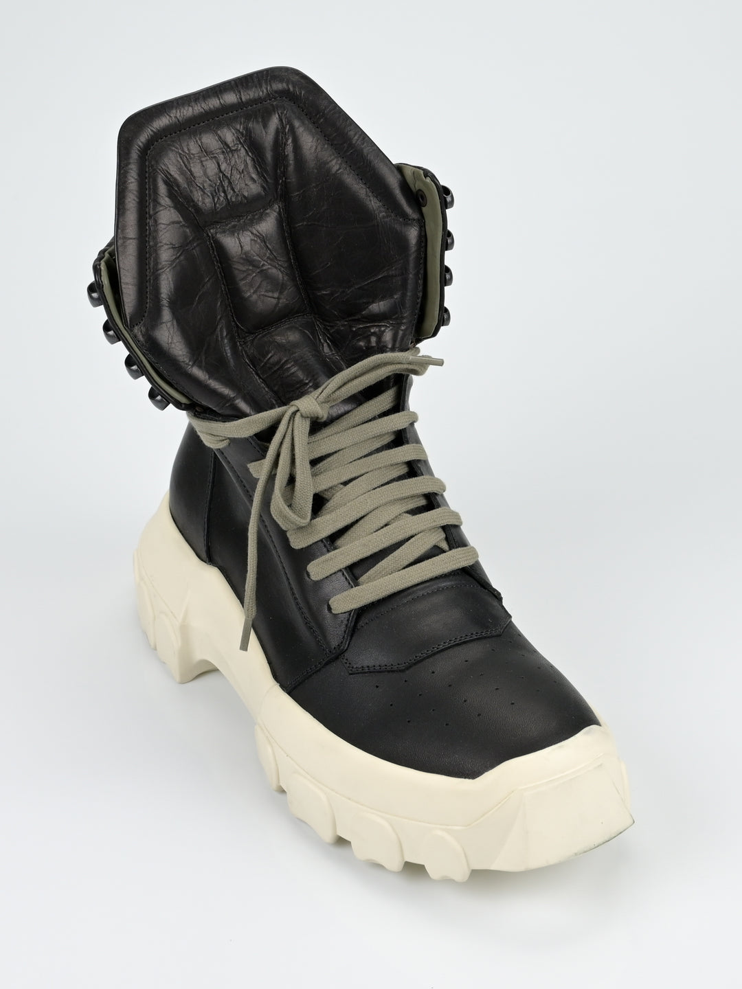 Tractor Boots Olive Interior