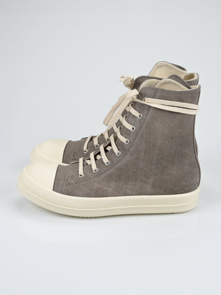 Waxed Dust High Top Ramones