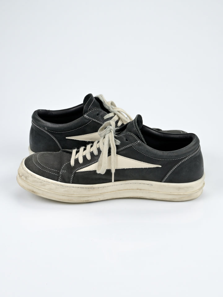 Vintage "Vans" Sneakers