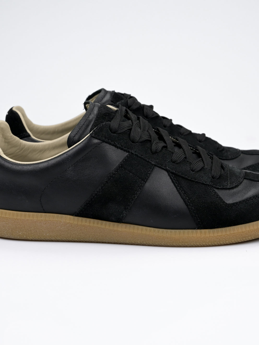 Replica GAT Leather Sneakers