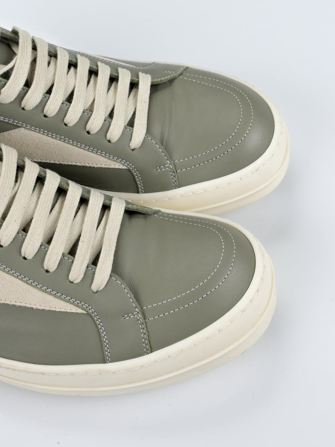 Hollywood Green Vintage Sneakers