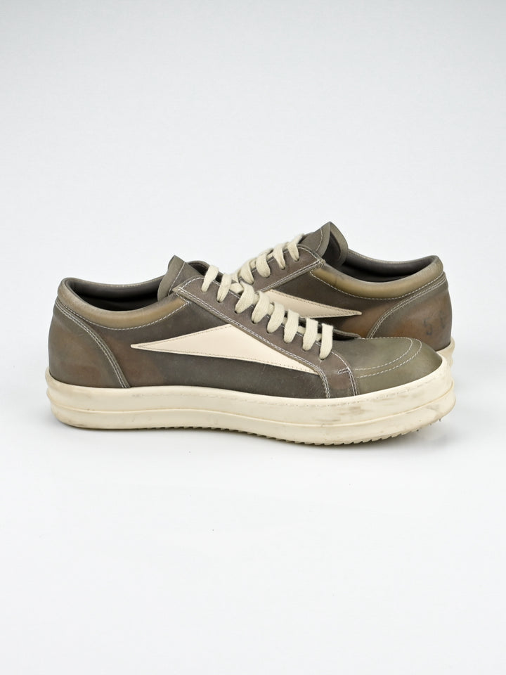 Vintage Transparent Low Sneakers