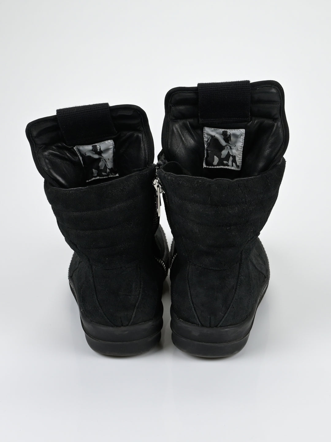 Blistered Suede Black Geobaskets