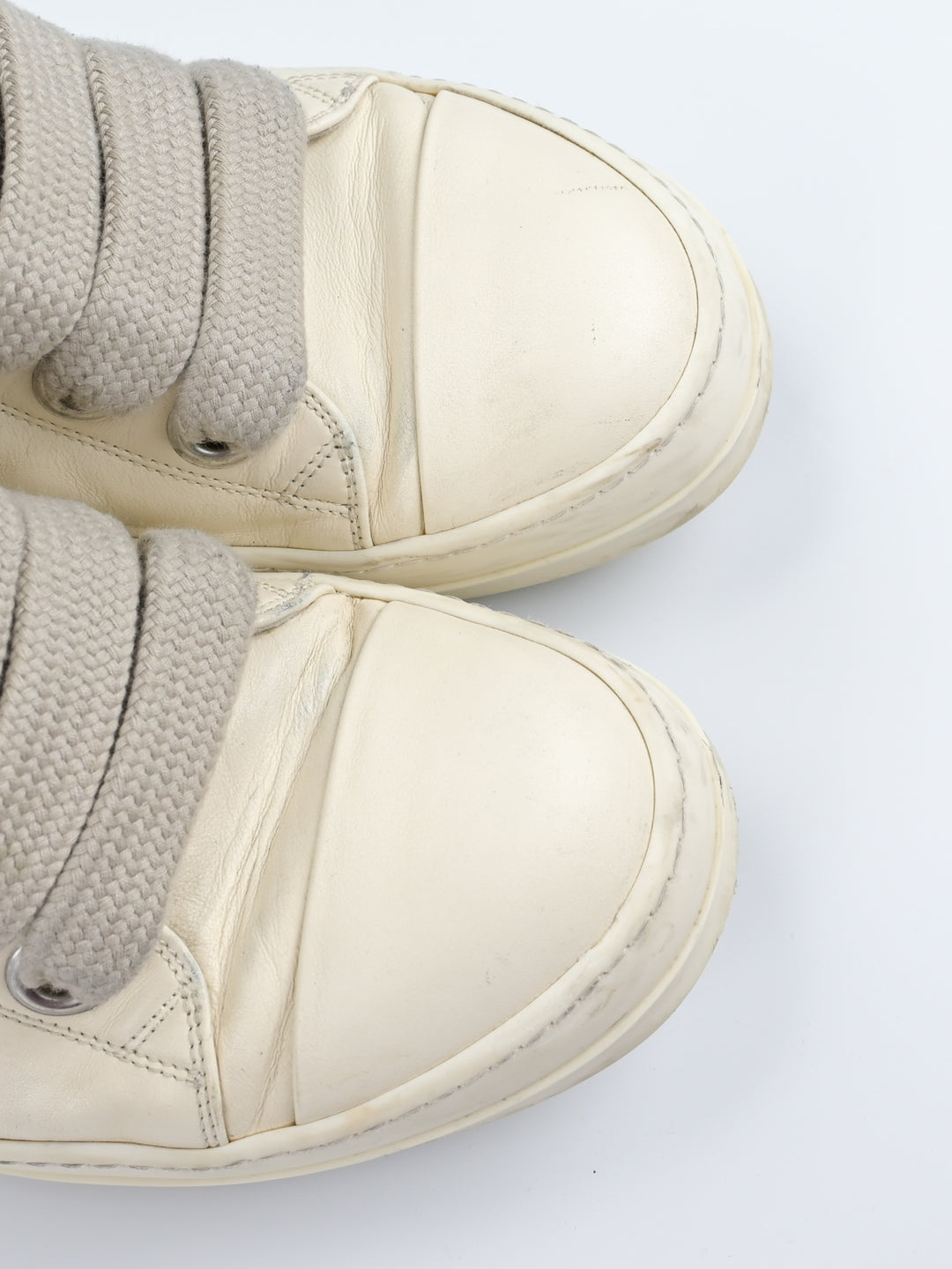 Milk Jumbo Lace Ramones