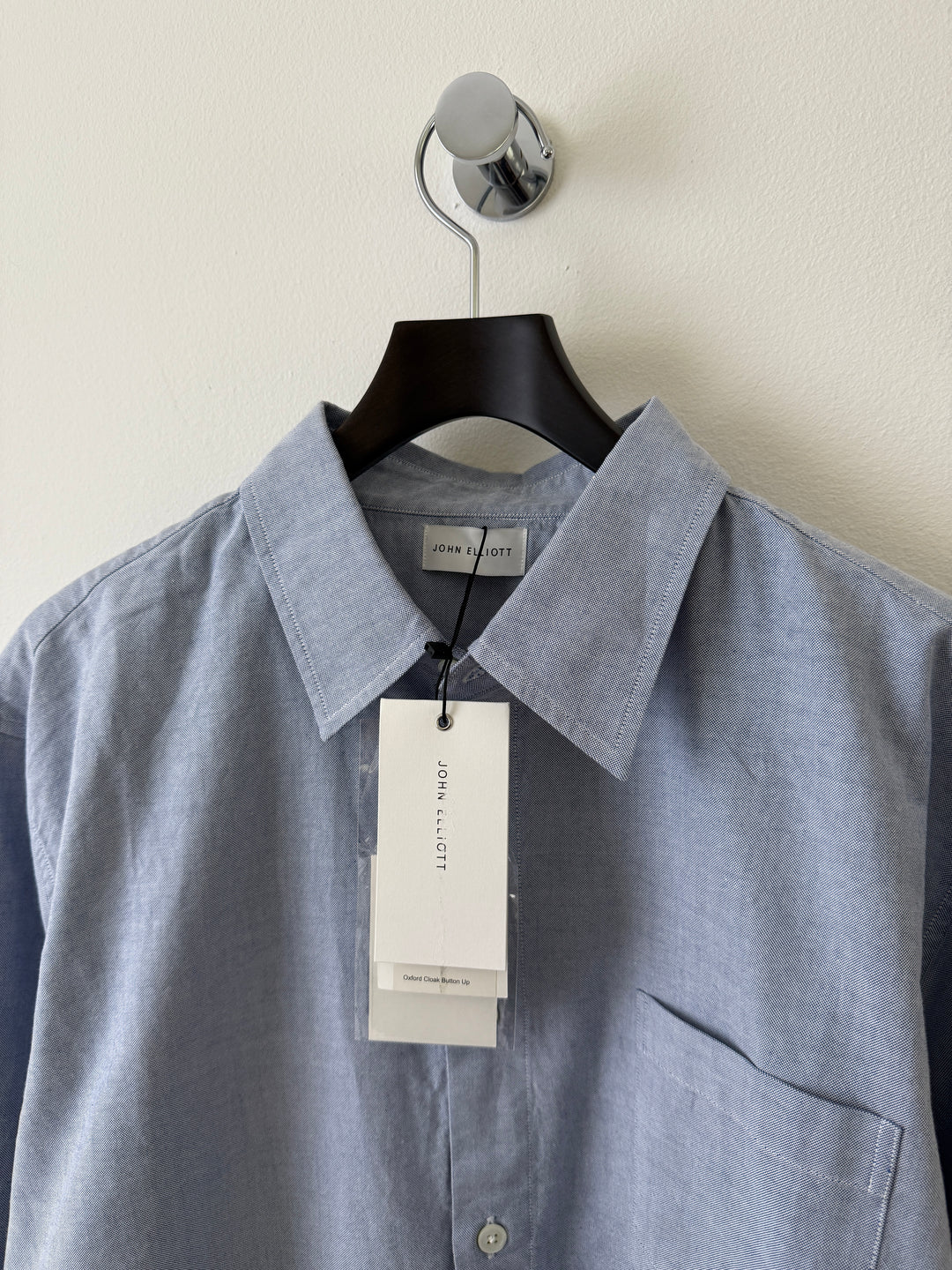Oxford Cloak Button Up