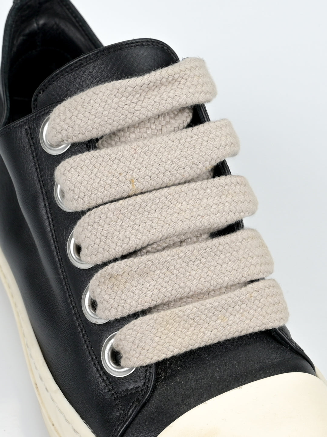 Jumbo Lace Low Top Ramones