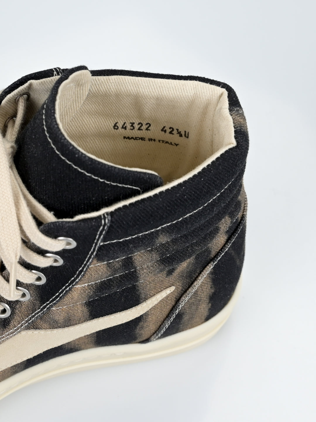 Vintage "Vans" High Top Sneakers