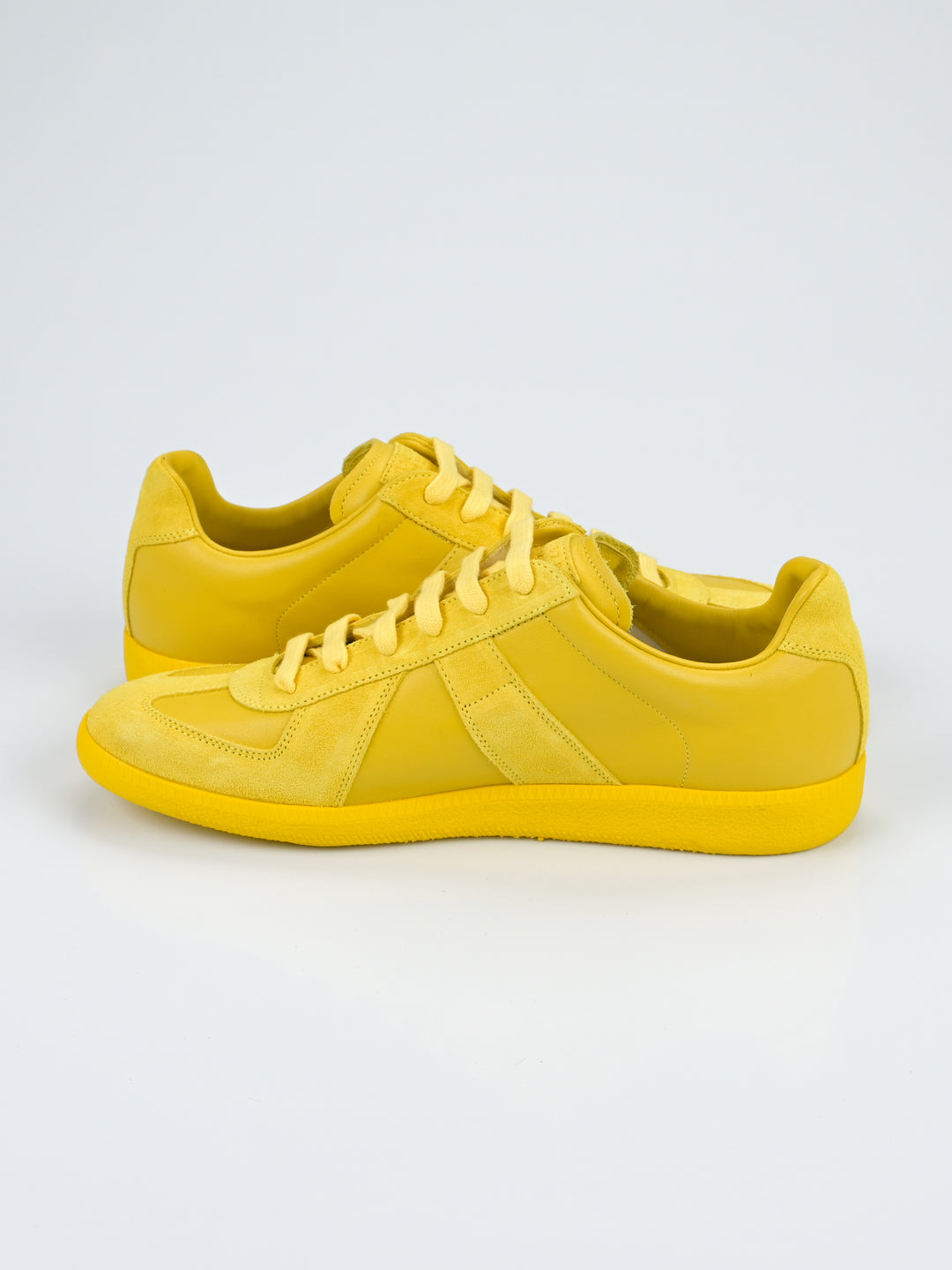 Replica GAT Leather Sneakers