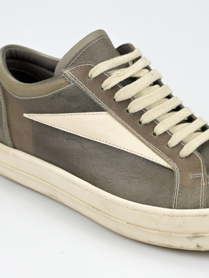 Vintage Transparent Low Sneakers