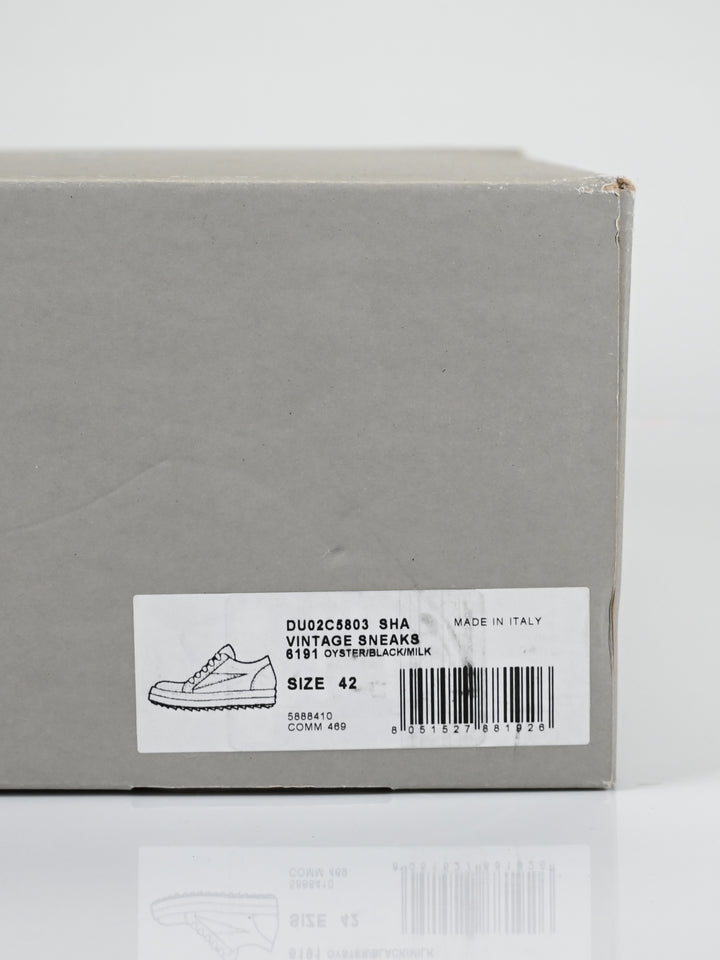 Oyster Vintage Sneakers