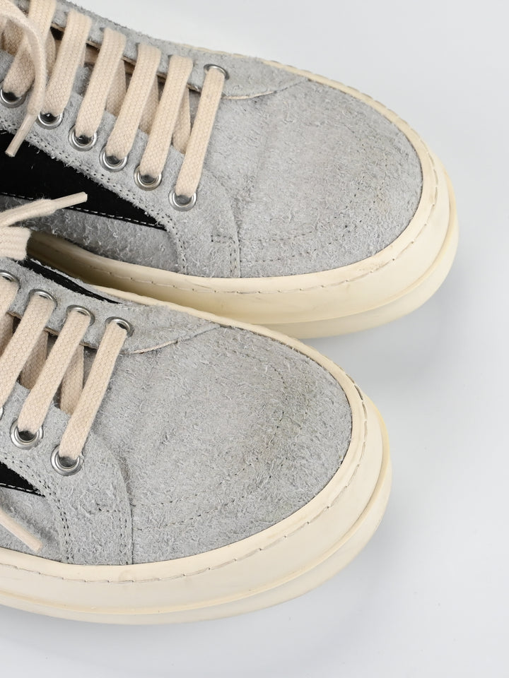 Oyster Vintage Sneakers