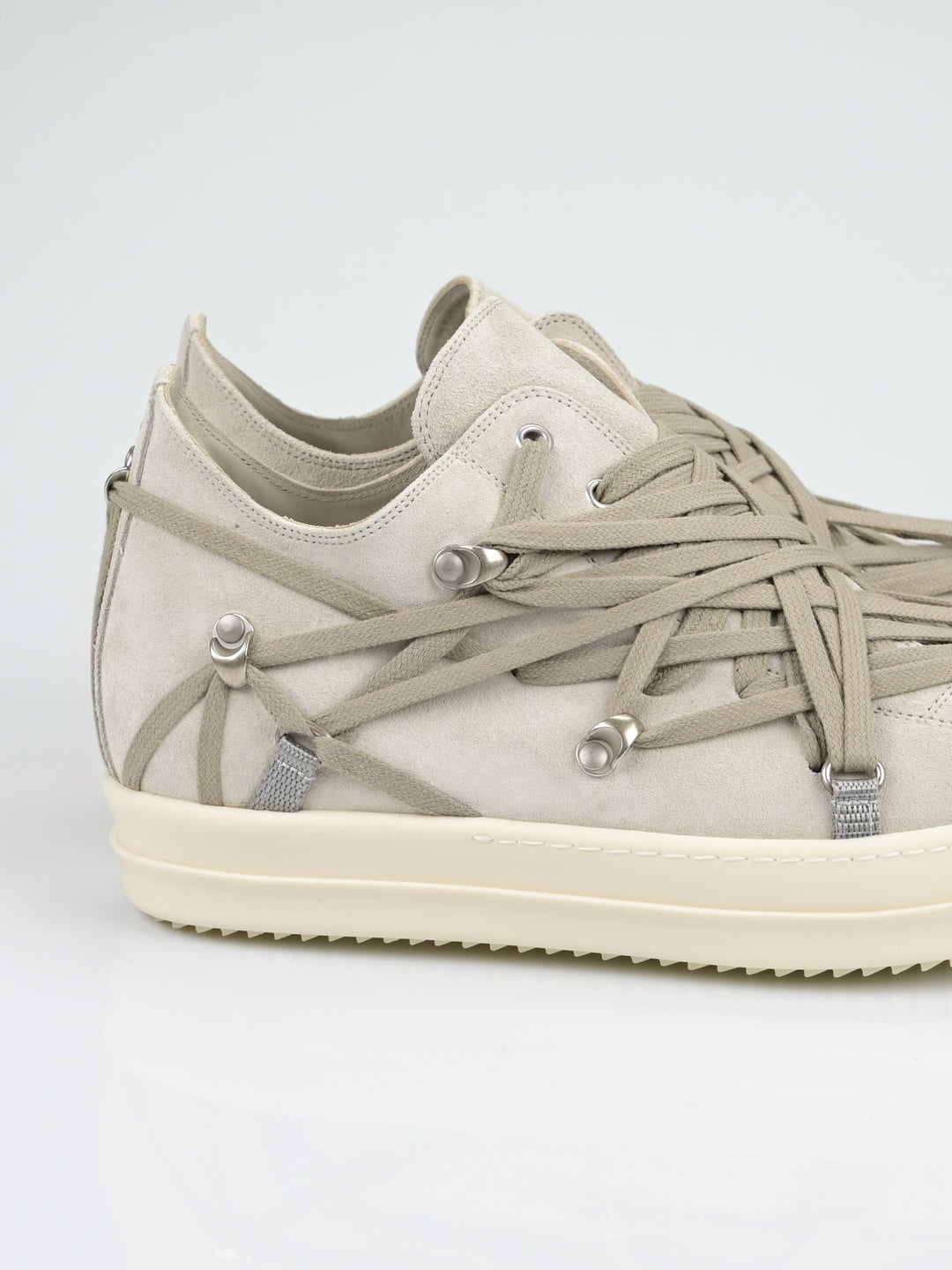 Megalace Suede Low Ramones