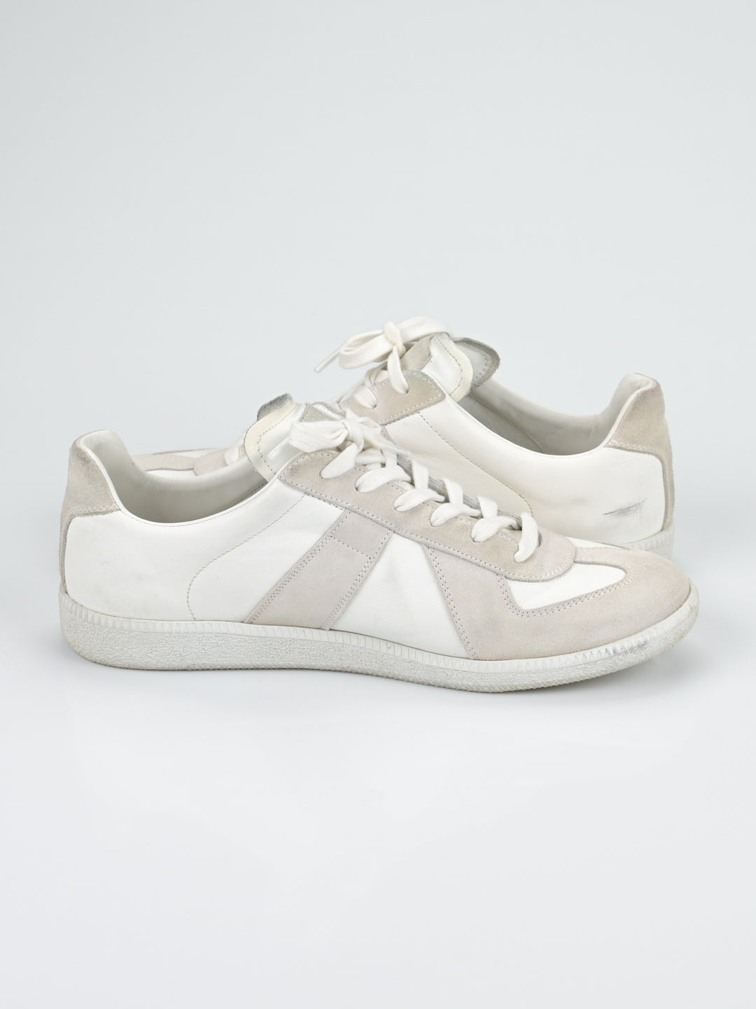 Replica GAT Leather Sneakers