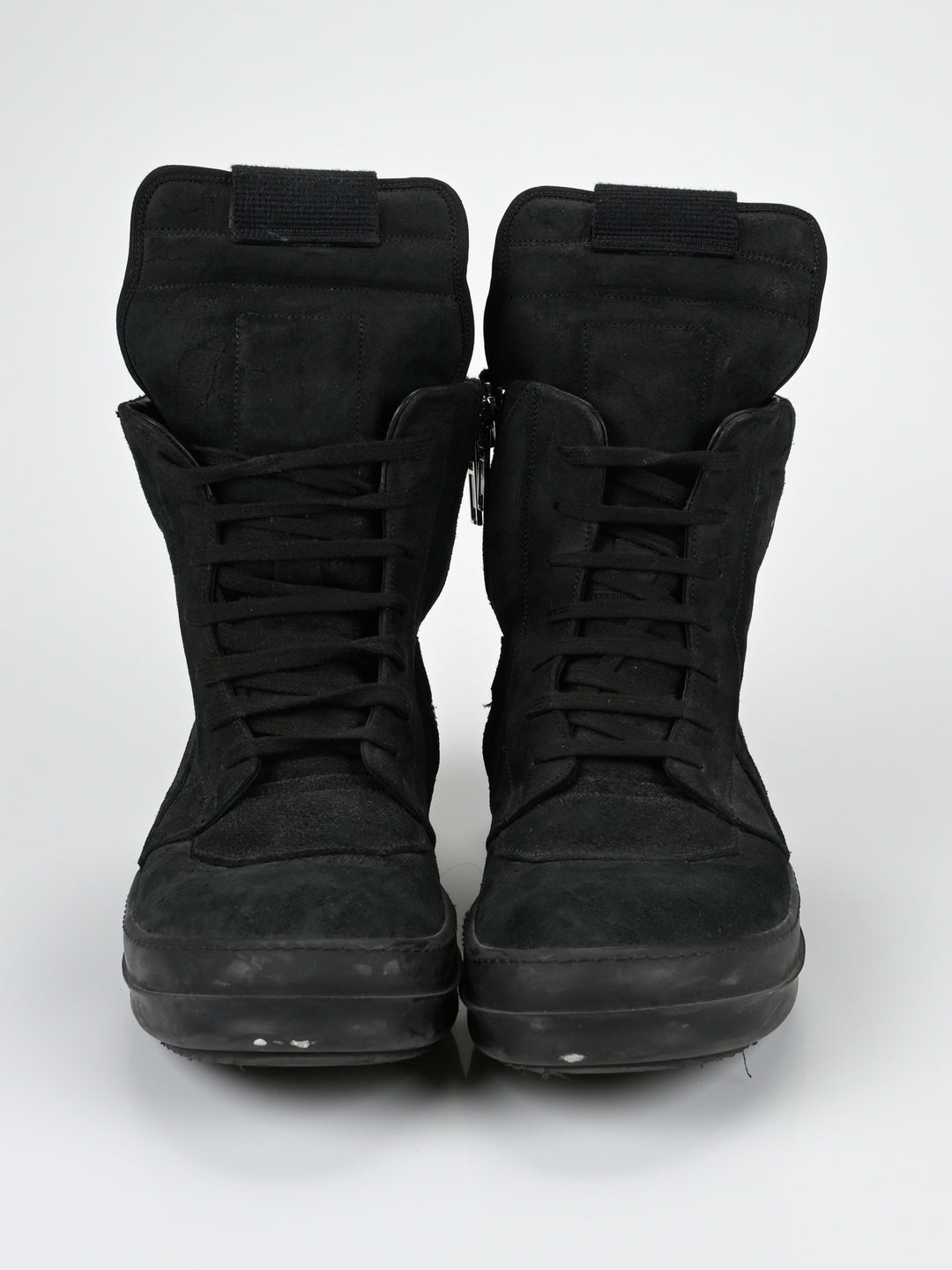 Blistered Suede Black Geobaskets