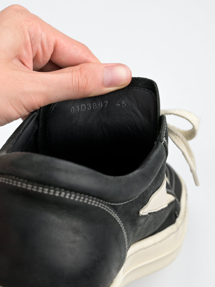 Vintage "Vans" Sneakers