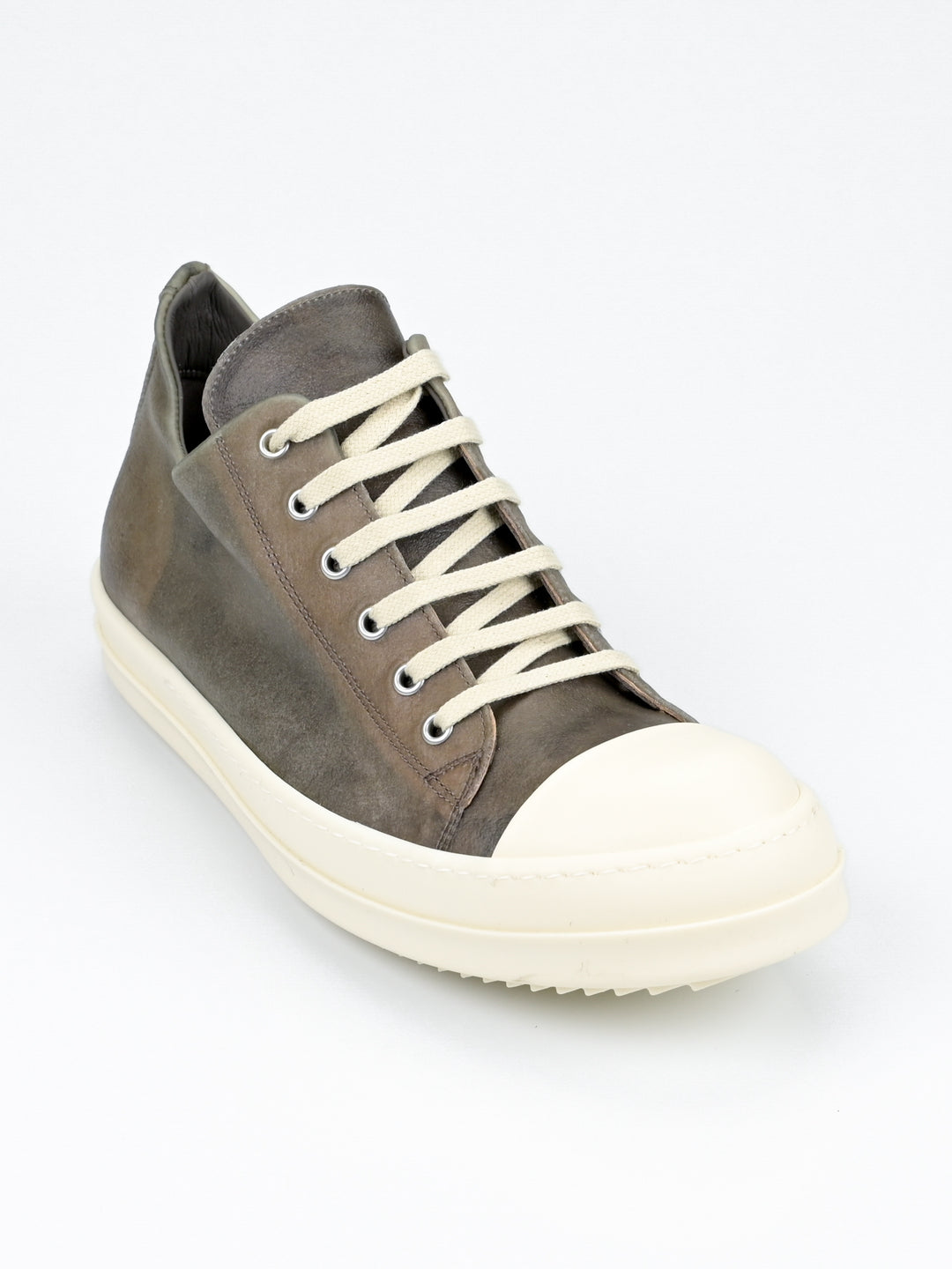 Transparent Low Ramones