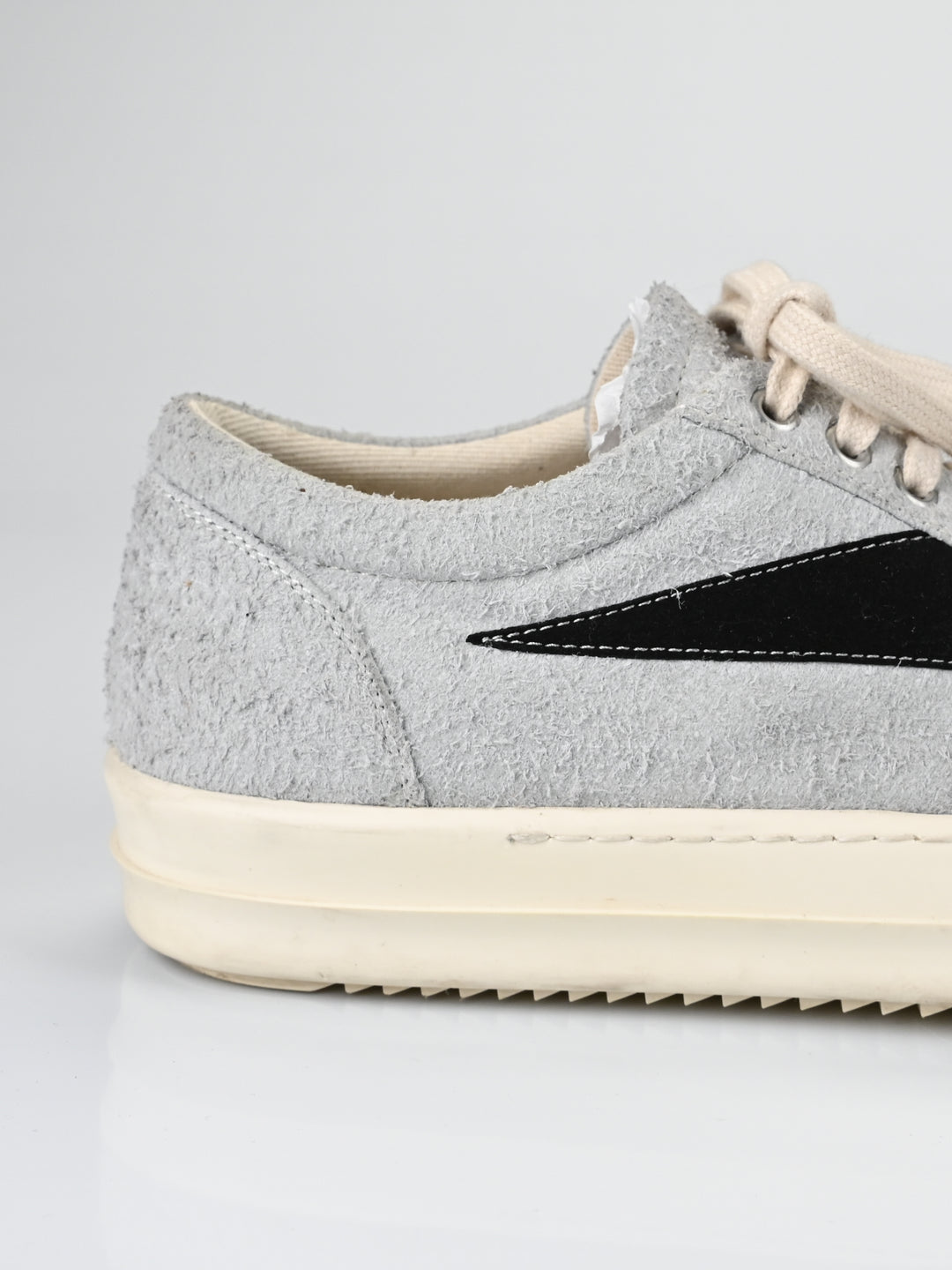 Oyster Vintage Sneakers