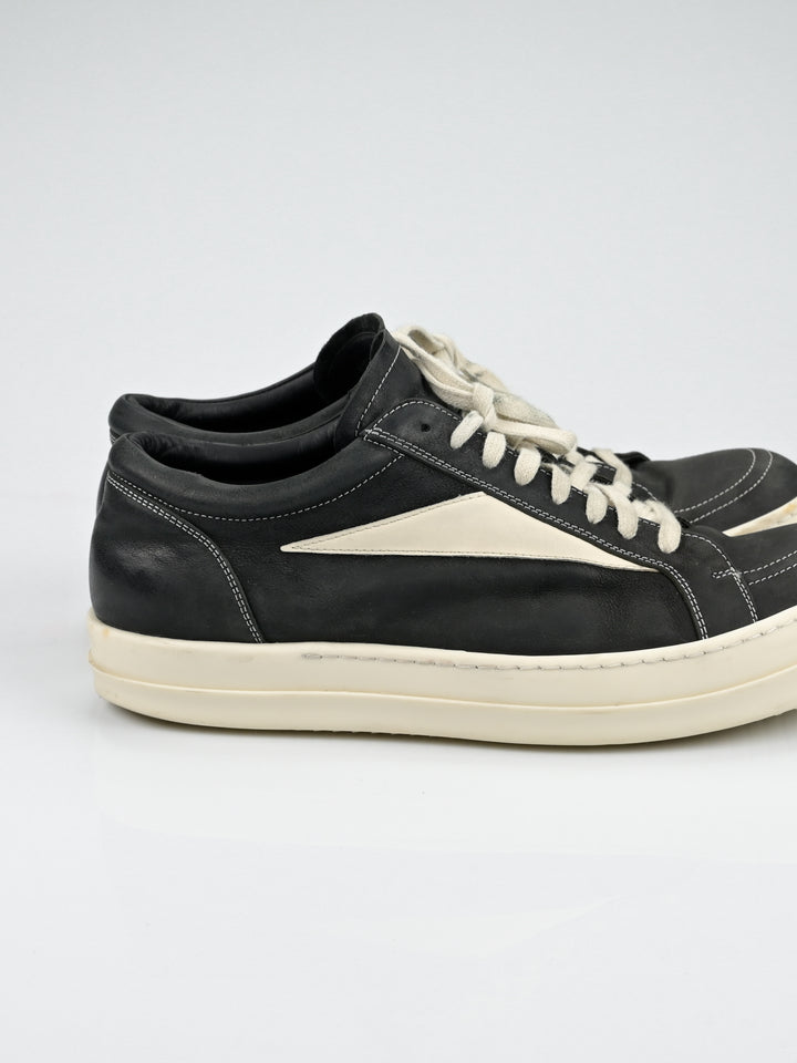 Vintage "Vans" Sneakers